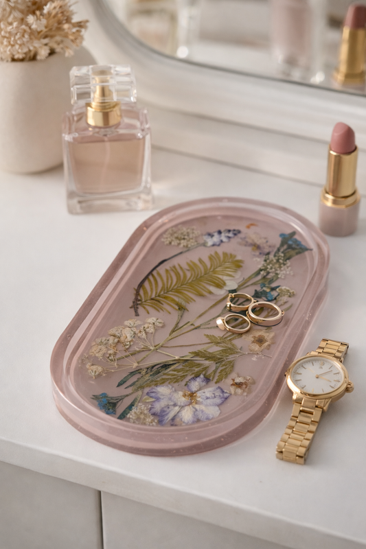 Real Flower Resin Trinket Tray – Small Jewelry Dish with Pressed Flowers (7.08 x 3.74 in)
