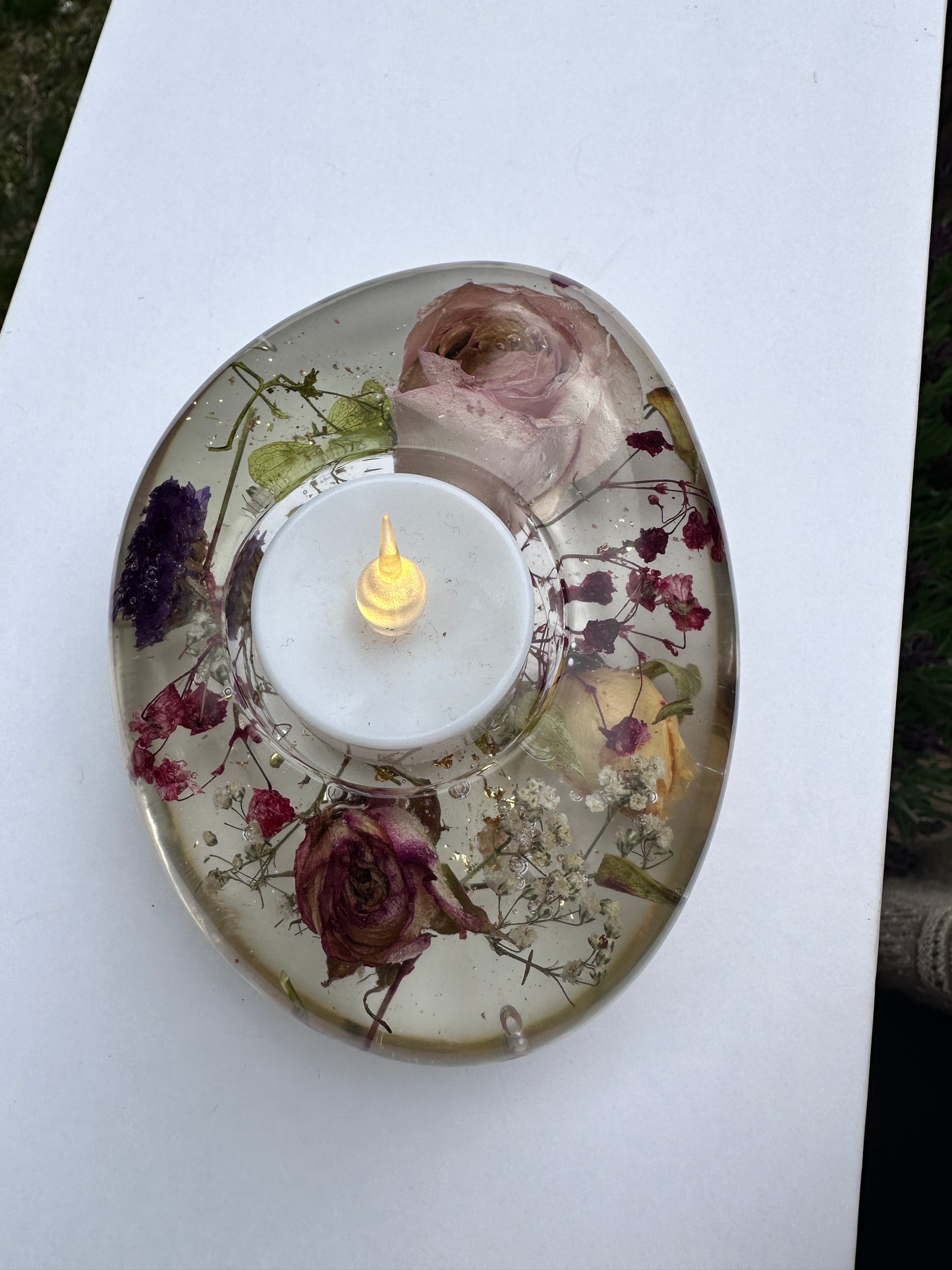 Blossoming Oval Tea Light Candle Holder