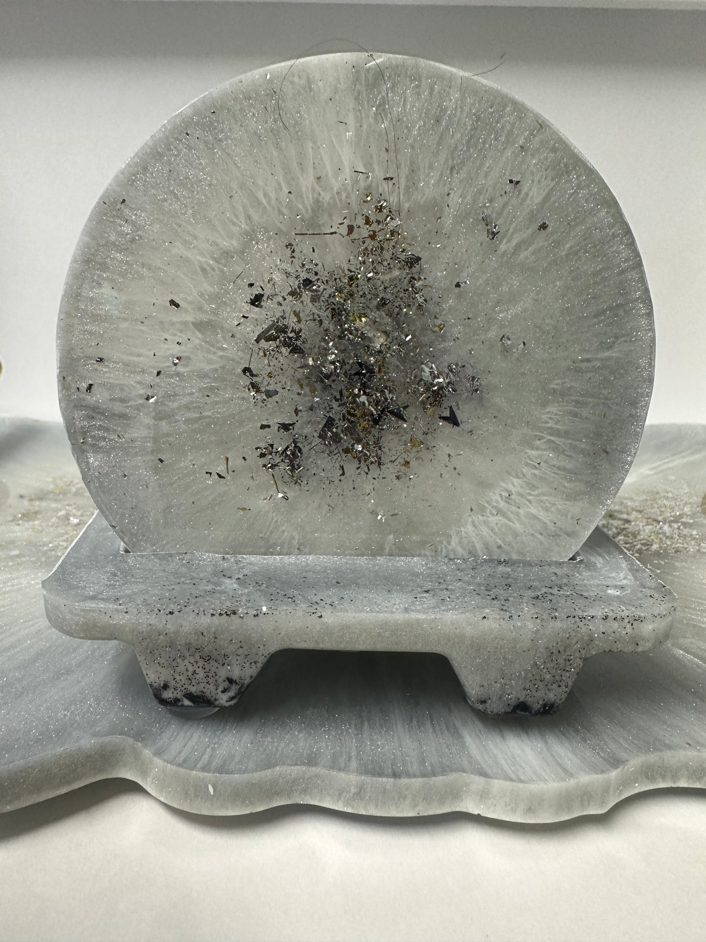 Sliver and Gold Geode Shape Coasters and Tray Set