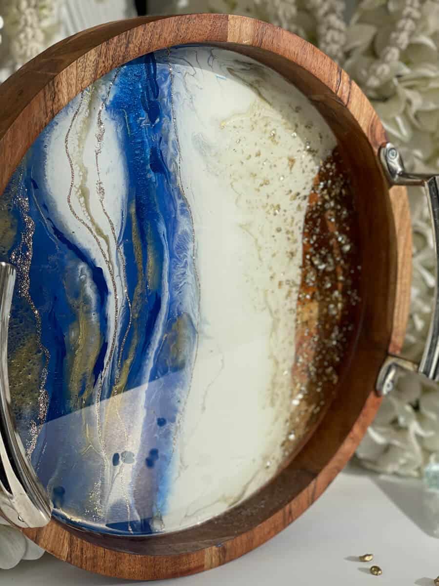 Beautiful Blue Round Wooden Tray with Two Matching Coasters