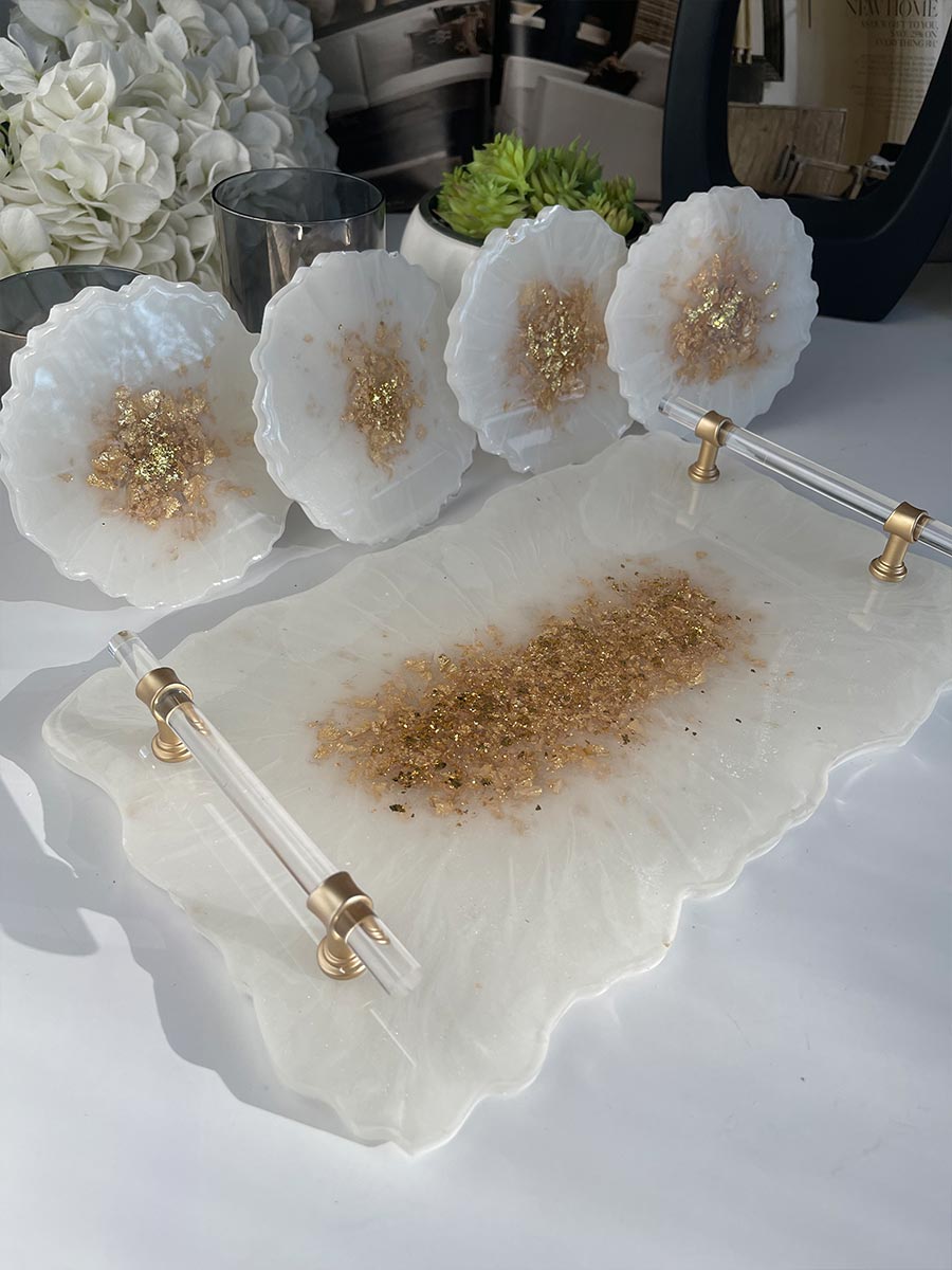 White and Gold Geode Shape Coasters and Tray Set