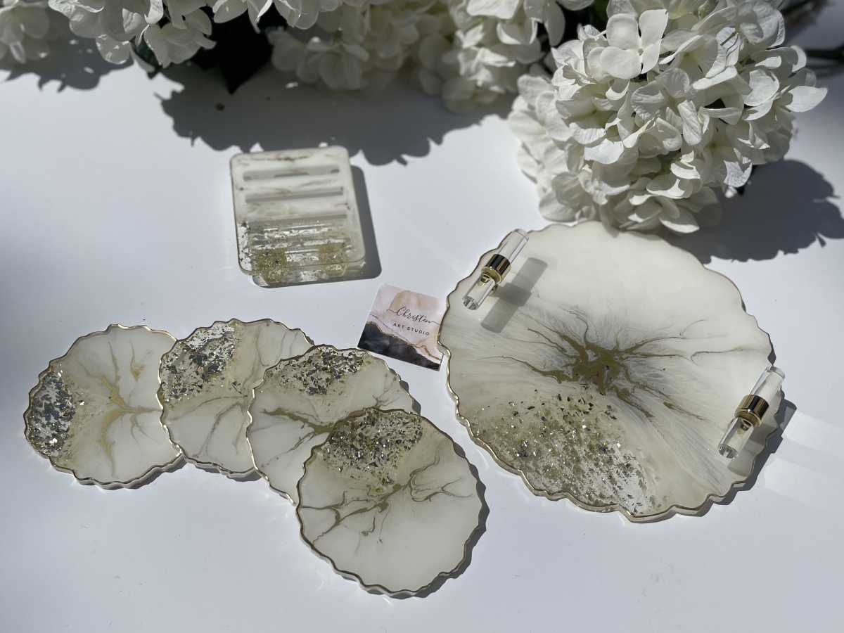 White and Gold Marble Geode Design Tray Set