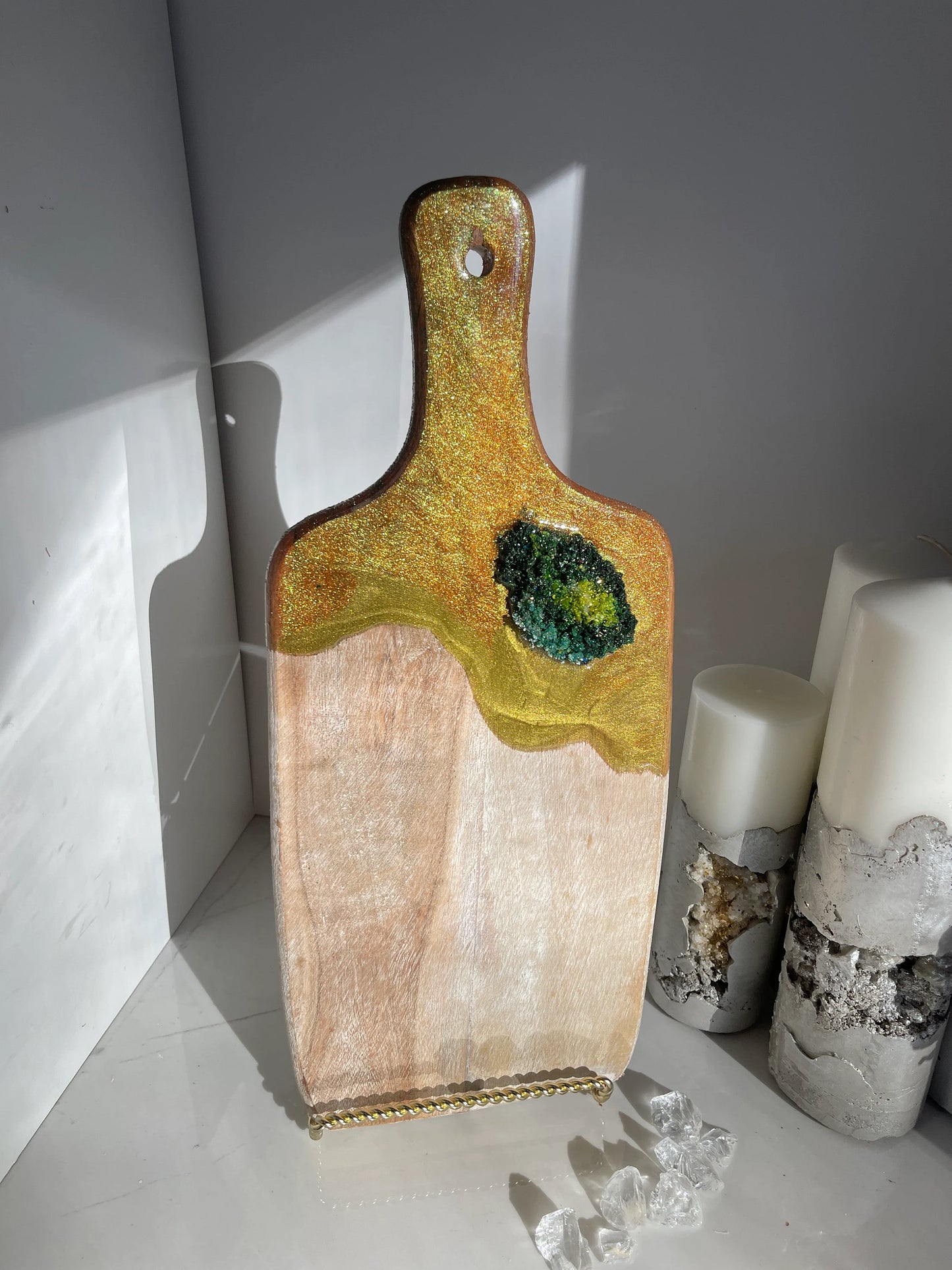 Stunning Green Geode Design Cheeseboard