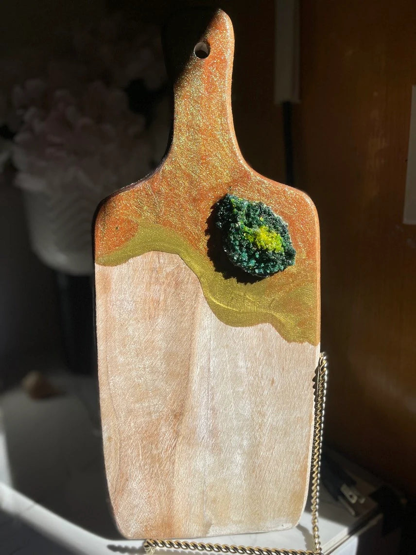 Stunning Green Geode Design Cheeseboard