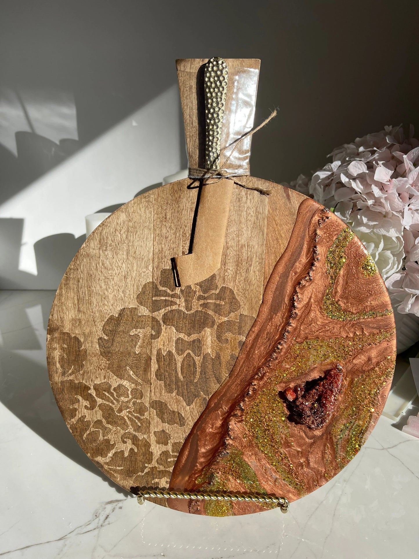 Round Copper Color Geode Design Cheeseboard with Knife