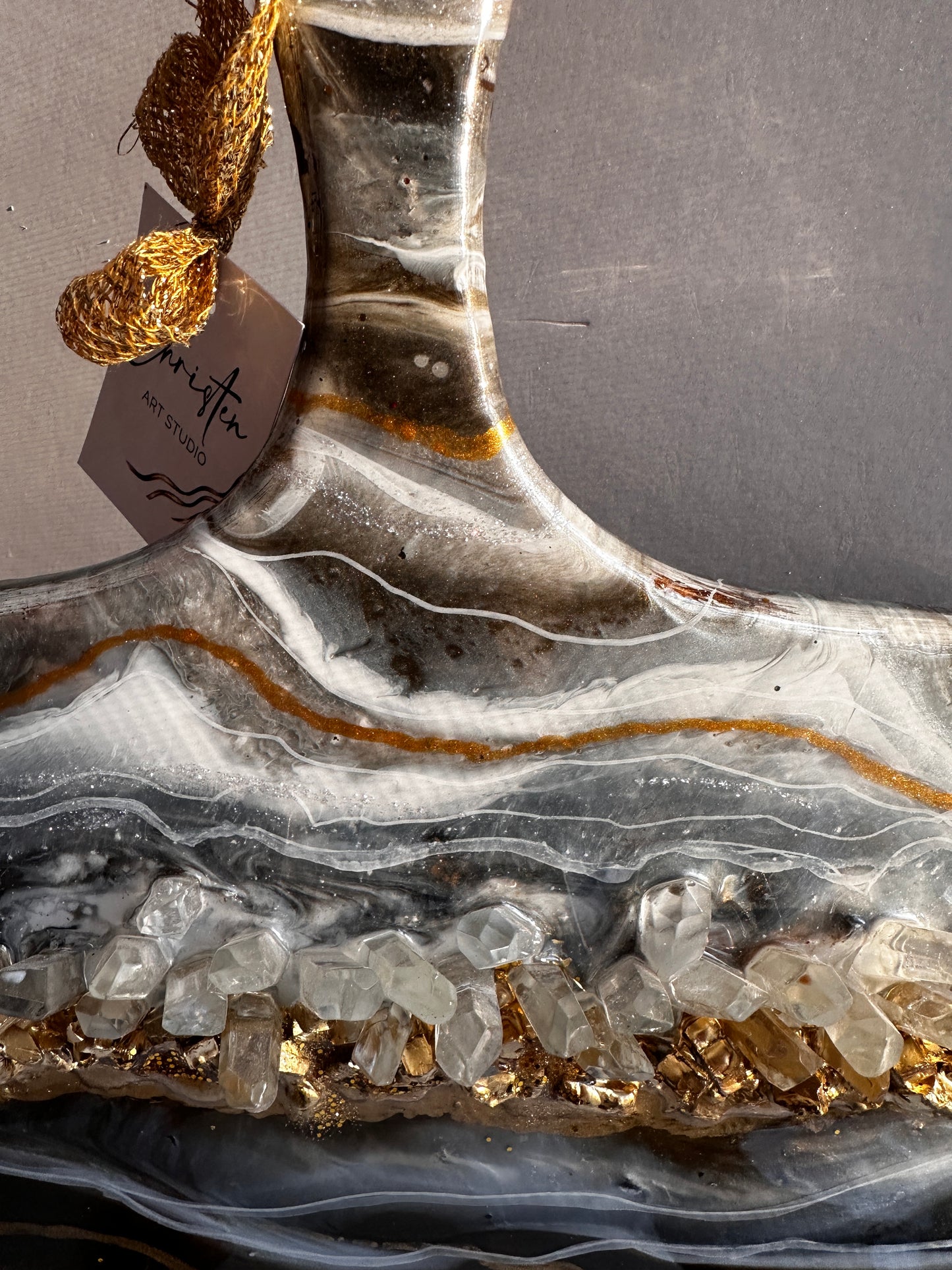 Sliver, Gray & Gold Color Geode Marble Design Cheeseboard