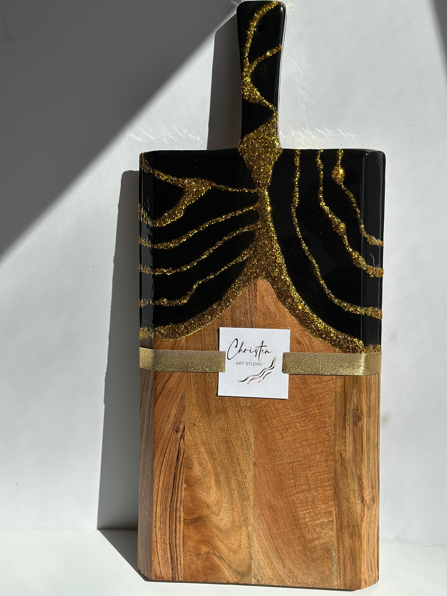 Black and Gold Design Cheeseboard