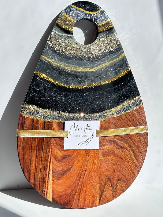 Black and Gold Color Cheeseboard