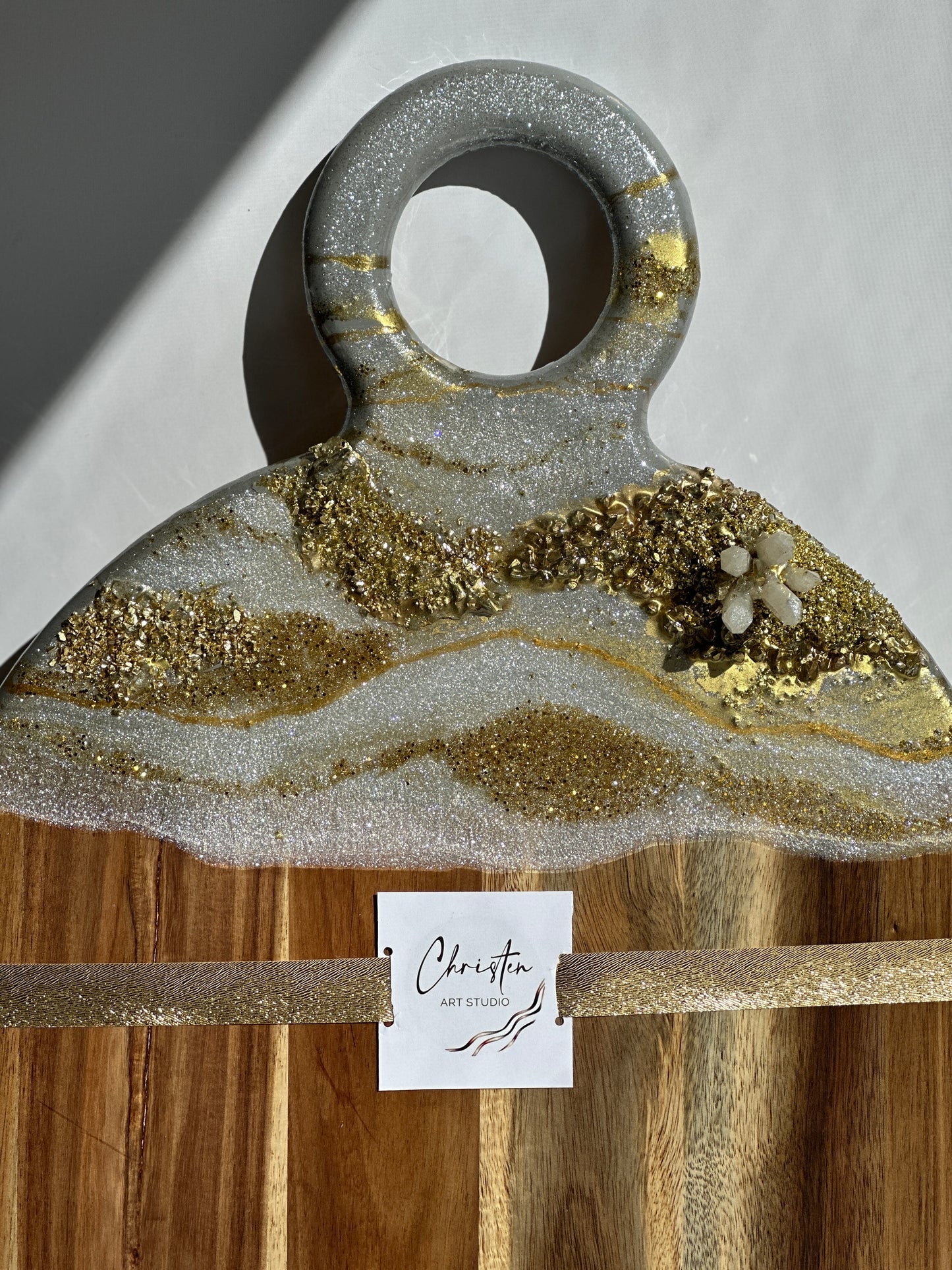 Pearl White & Gold Color Geode Marble Design Cheeseboard