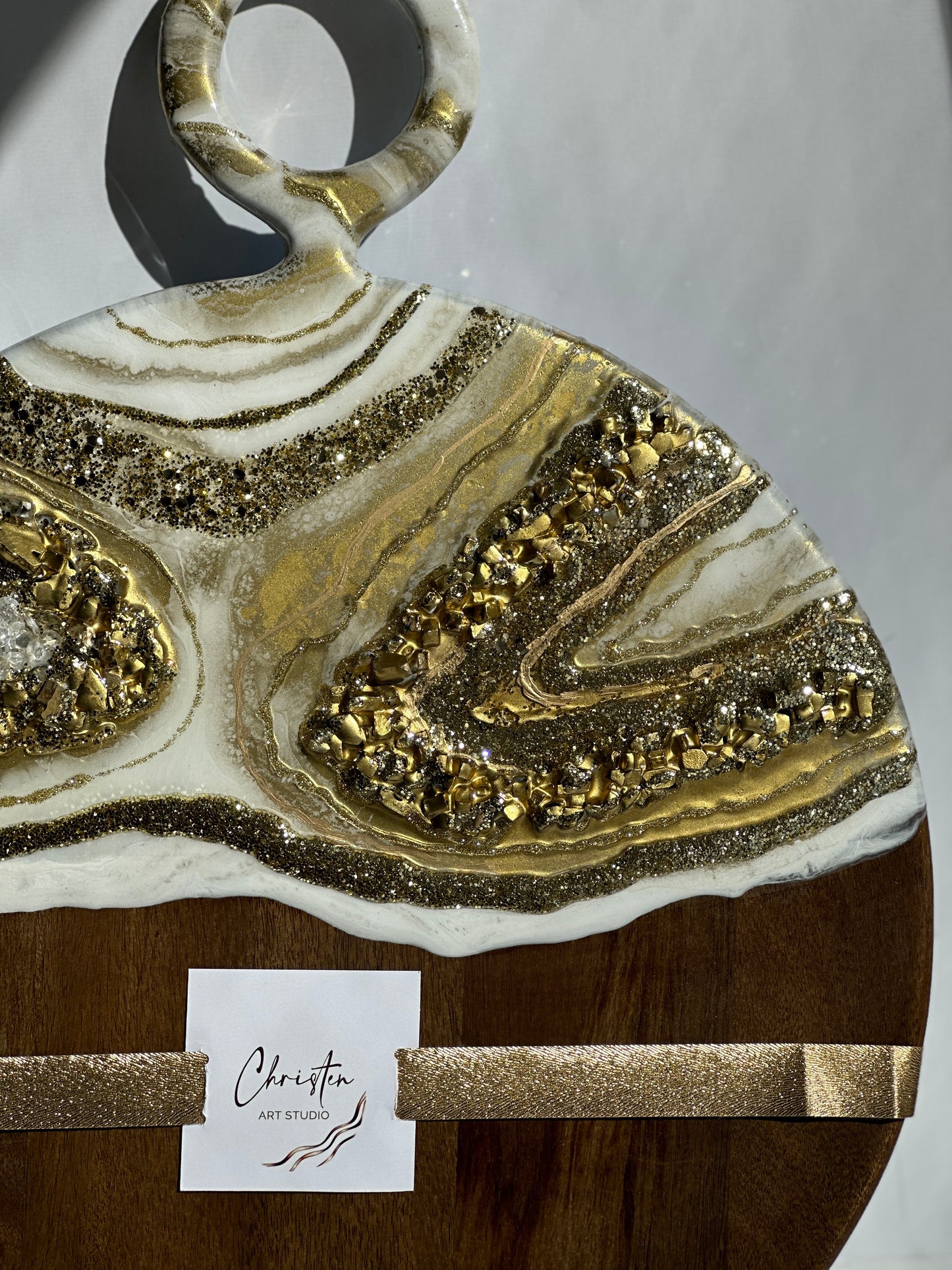 Round White & Gold Color Geode Marble Design Cheeseboard