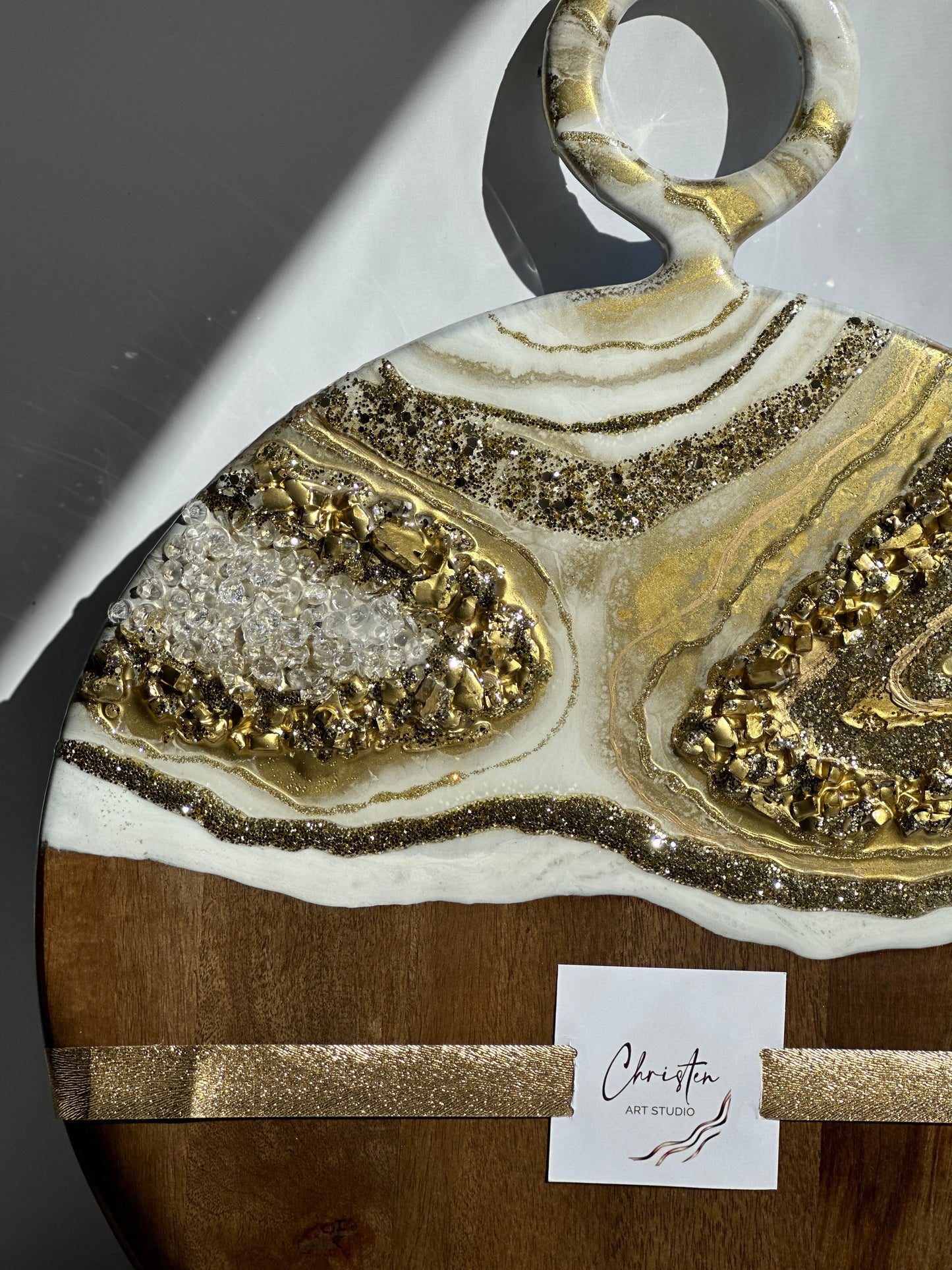 Round White & Gold Color Geode Marble Design Cheeseboard